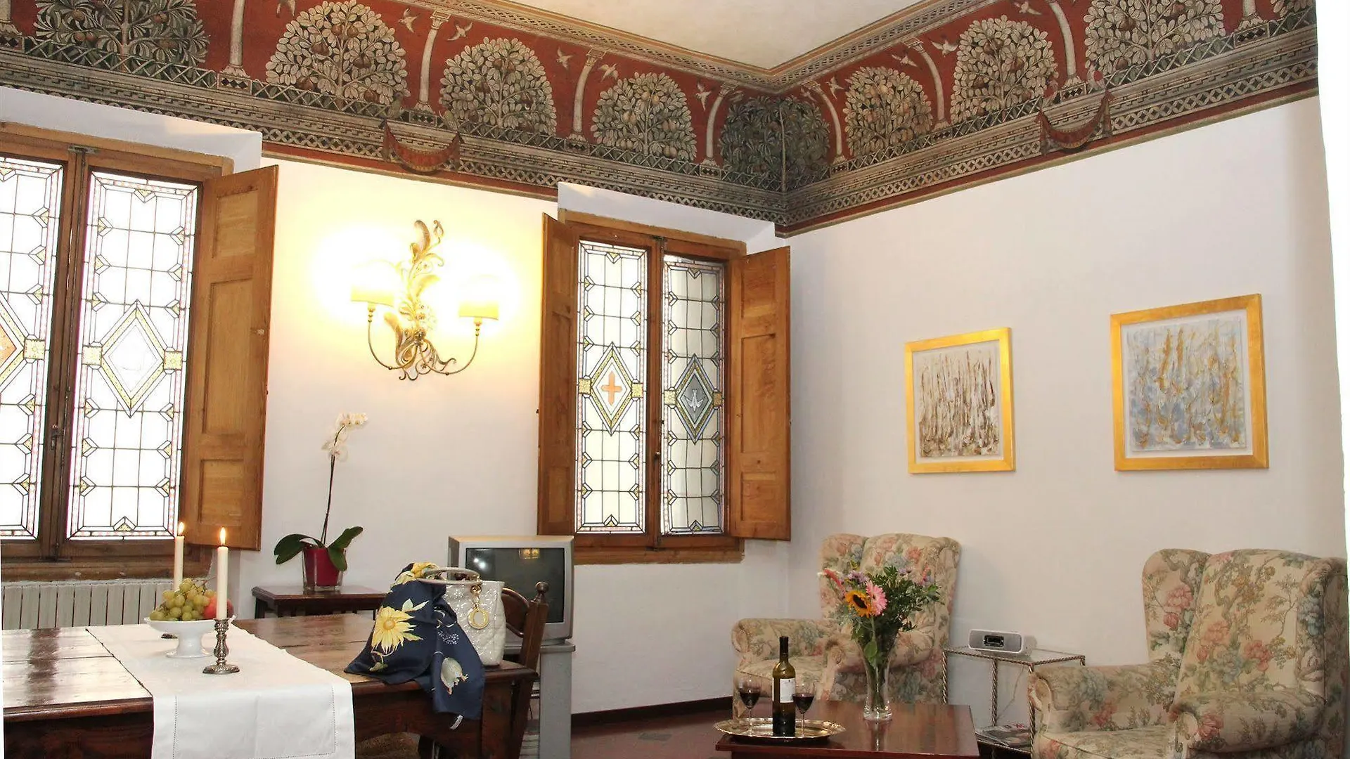 Florence View Apartments